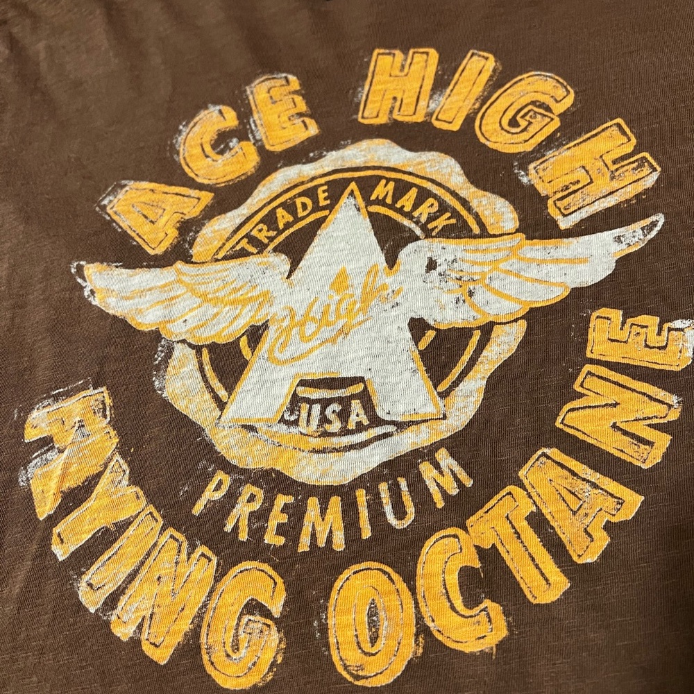 Lucky Brand Tee - Classic Fit Size Medium